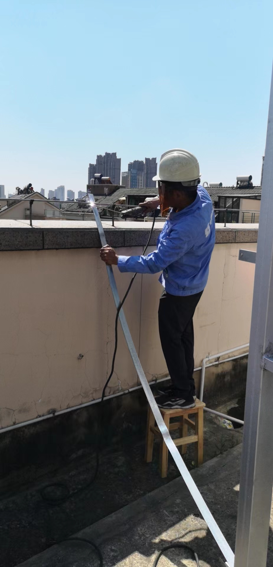 防雷改造工程施工現(xiàn)場(chǎng) 防雷改造工程施工現(xiàn)場(chǎng)