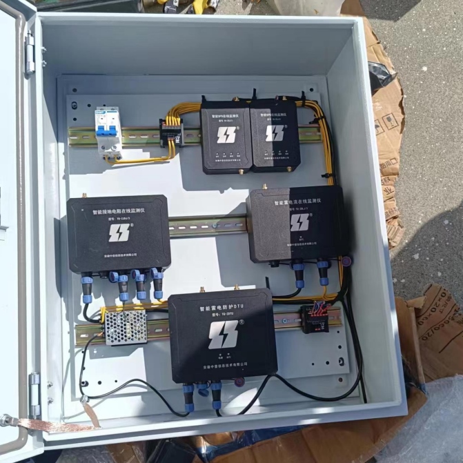 風(fēng)力發(fā)電機(jī)組防雷裝置在線監(jiān)測裝置安裝 風(fēng)力發(fā)電機(jī)組防雷裝置在線監(jiān)測裝置安裝